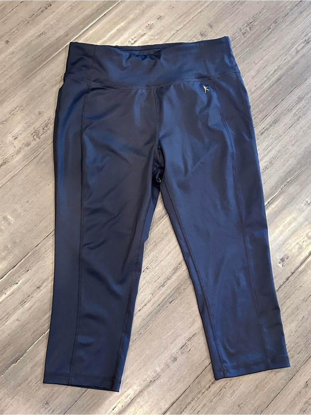 Danskin Capri Leggings